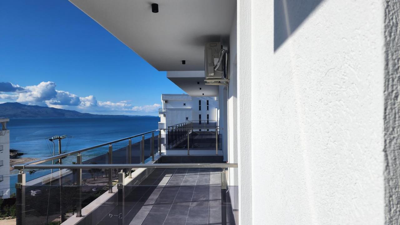 סרנדה Jusal Sea View Apartment מראה חיצוני תמונה