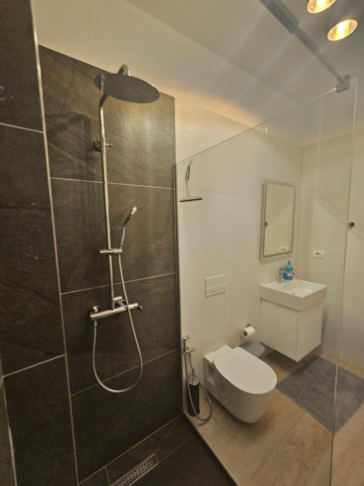 סרנדה Jusal Sea View Apartment מראה חיצוני תמונה